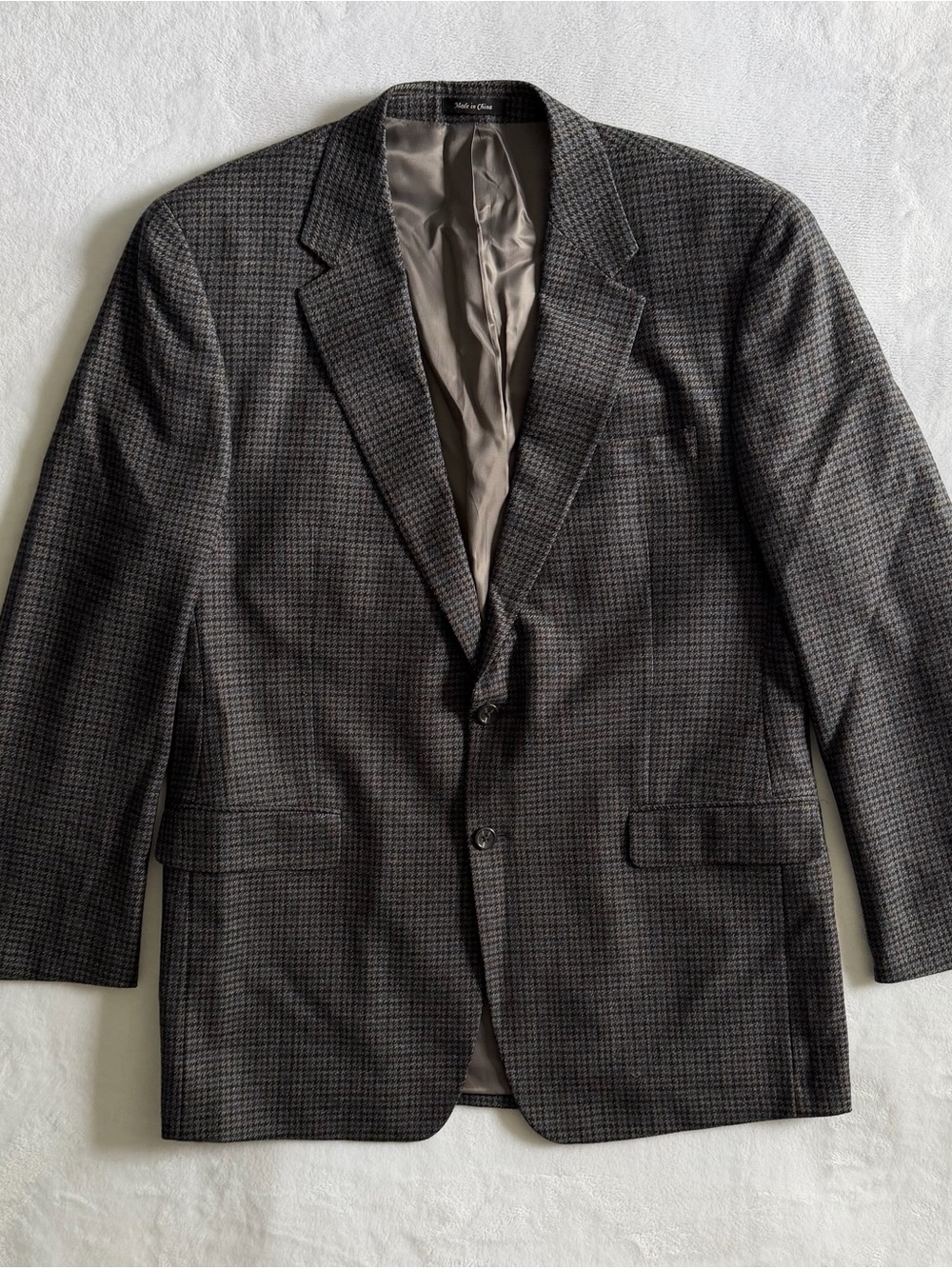 Chaps Mens Pure New Wool Sport Coat Blazer
Jacket Grey Houndstooth 44L